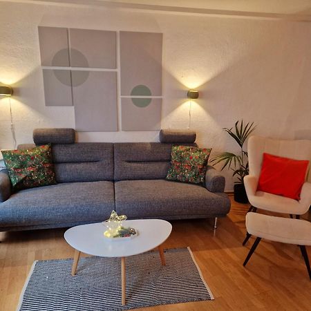 Das Rote Ferienhaus Terlinden Lieser Eksteriør billede